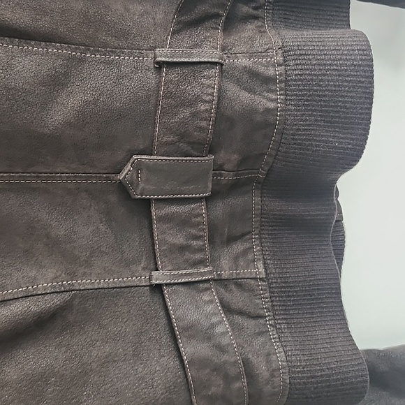 DANIER Leather Brown Suede Zippered Jacket With Zippers and Ribbed Waist - Picture 6 of 9